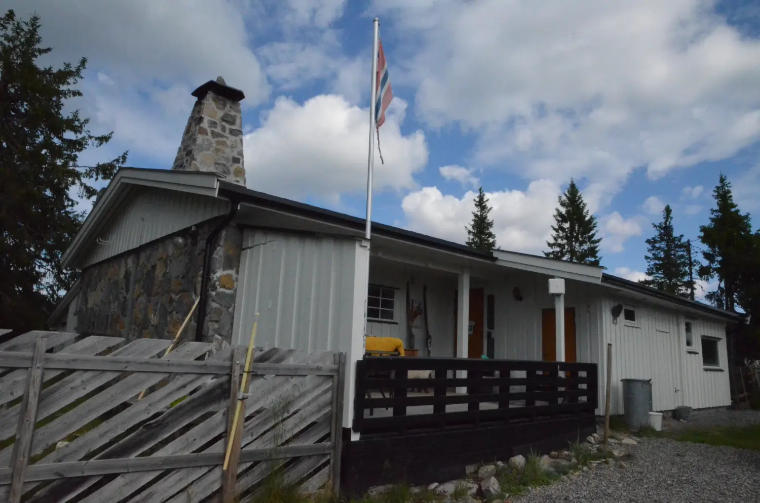 Ferienhaus in Sjusjøen bei Lillehammer im Winter